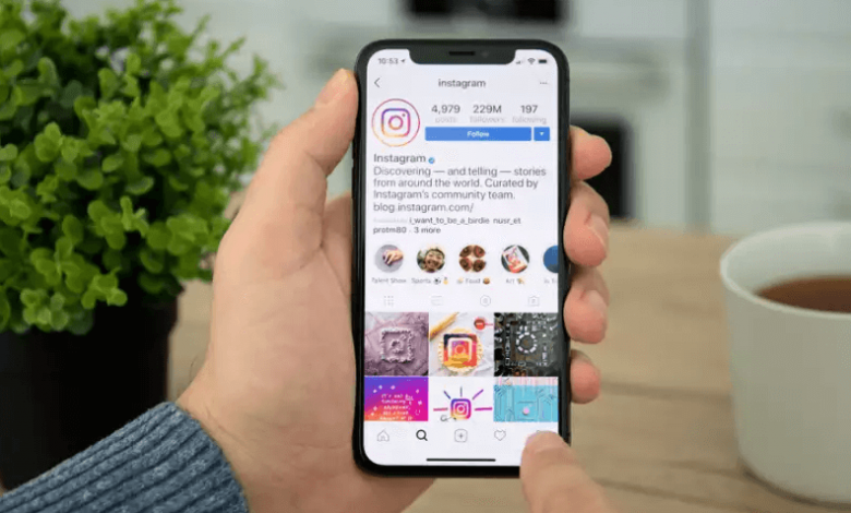 Facebook cross-post to Instagram