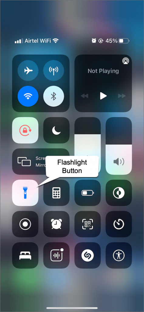 Turning off Flashlight from iPhone 12 Control Center