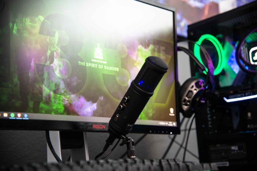 Best Sites to Buy Twitch Followers (2)