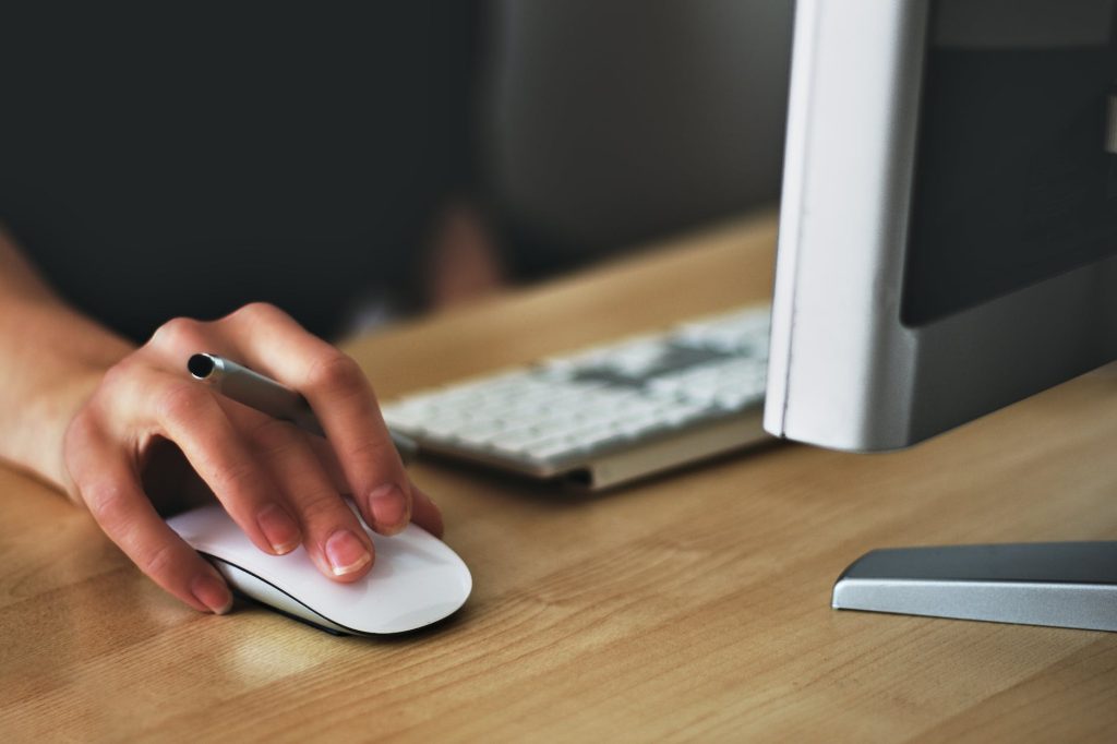 UI and UX Design with Artificial Intelligence