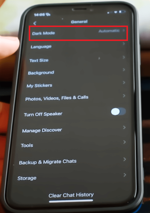 Tap Dark Mode to Enable Dark Mode on WeChat